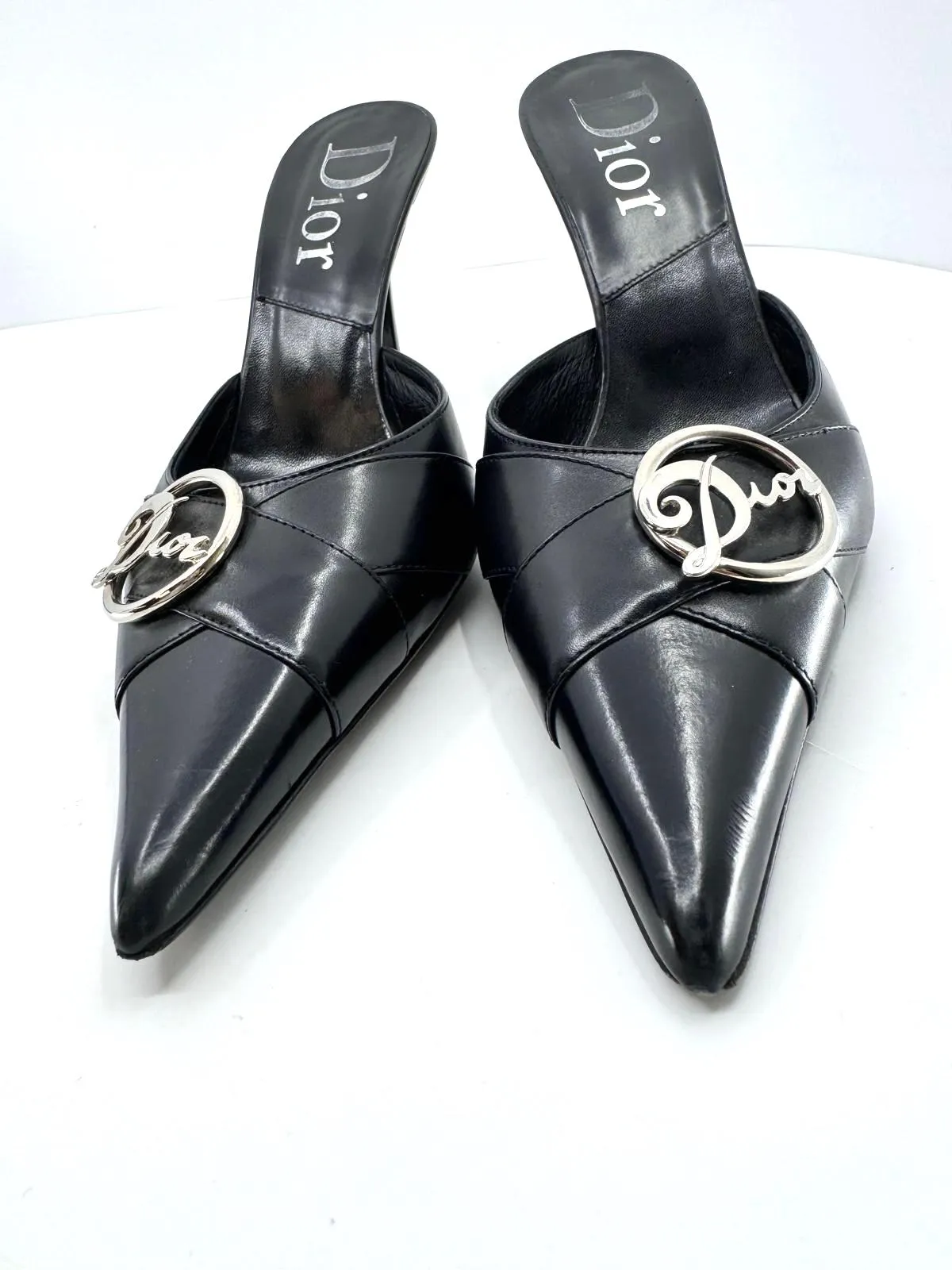 CHRISTIAN DIOR POINTED TOE DIVA LEATHER MULES